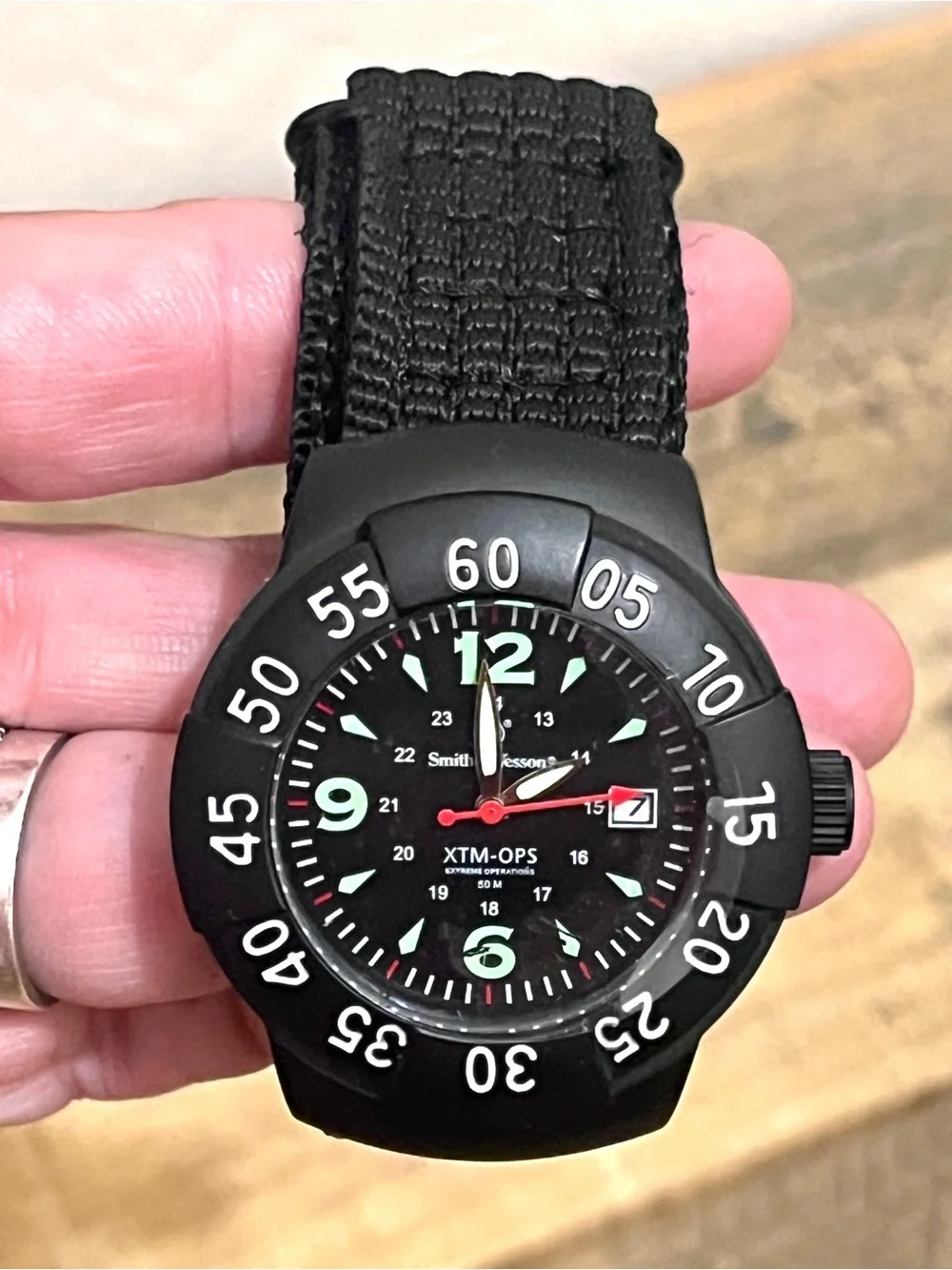Smith & Wesson Extreme Operations Watch Black SWW-W-HF14-R
